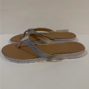 Charlie Paige Silver Flip Flops NWT
